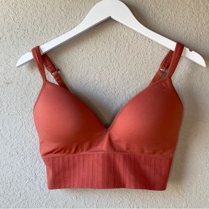 Athleta Embrace Seamless Bra